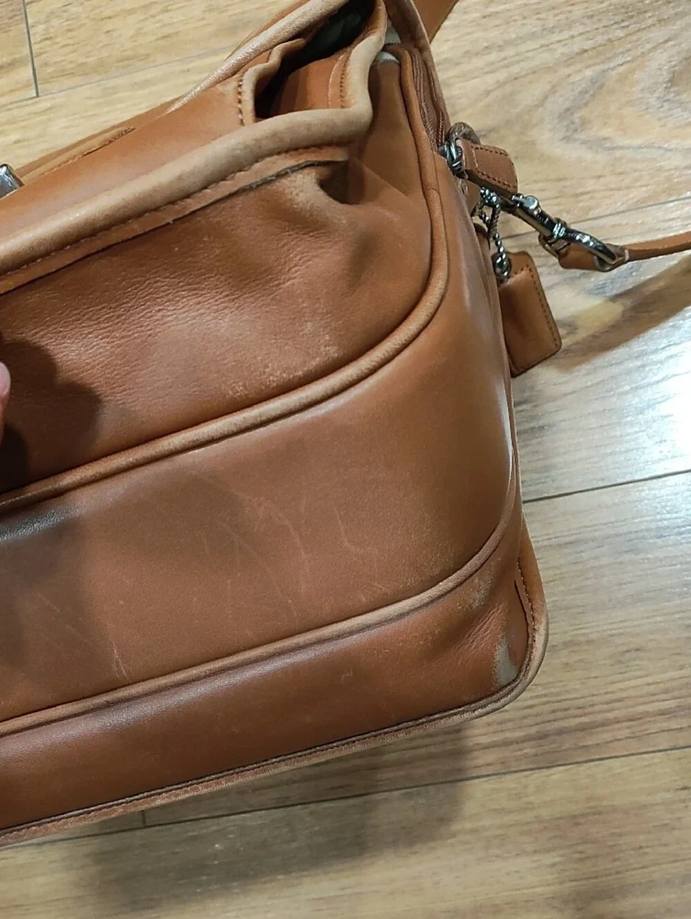 Tan Messenger Bag- Classic Professional Satchel
